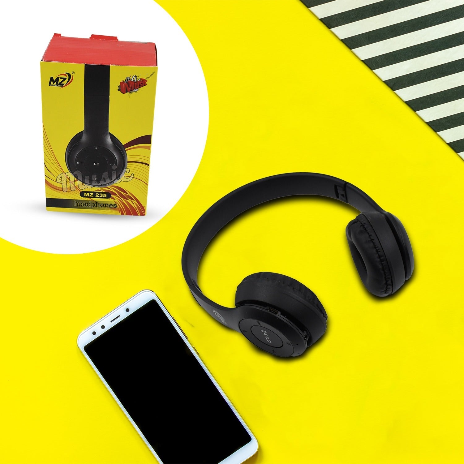 13052 Wireless Headphone Over The Head Bluetooth Headset Foldable Headband Hands-free with Calling Function (1 Pc) 13052 Wireless Headphone Over The Head Bluetooth Headset Foldable Headband Hands-free with Calling Function (1 Pc)